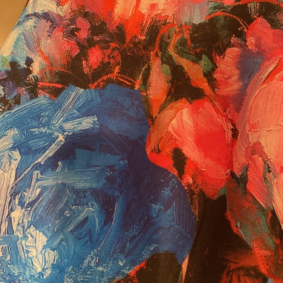 ⭐️Small Express Skirt - Picture 2 of 4